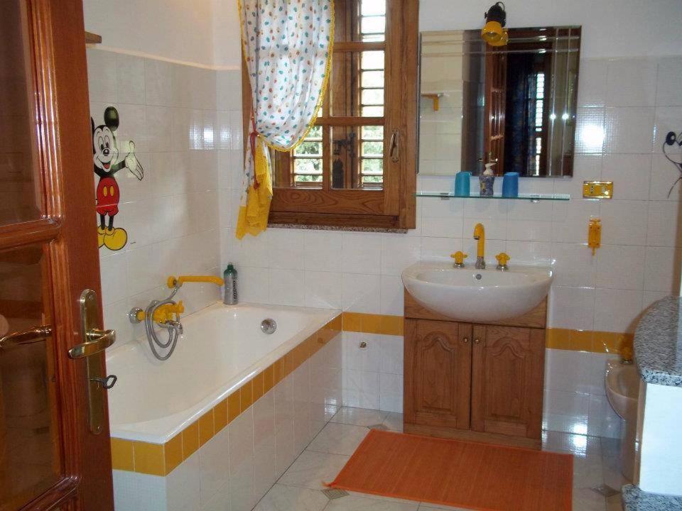La Casa Di Mariu Bed & Breakfast ฟูร์นารี ภายนอก รูปภาพ