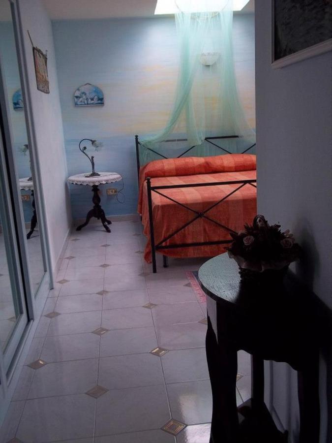 La Casa Di Mariu Bed & Breakfast ฟูร์นารี ภายนอก รูปภาพ